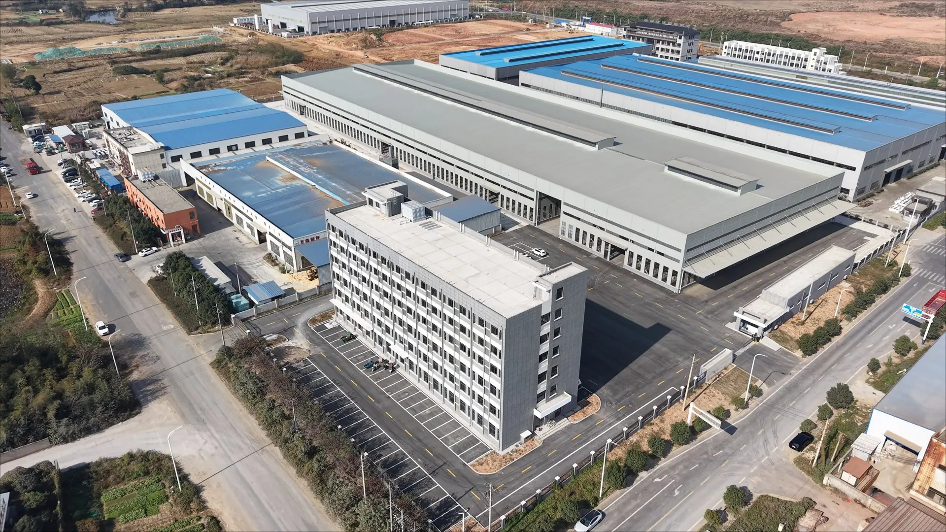 2025 第四座工厂大门照片